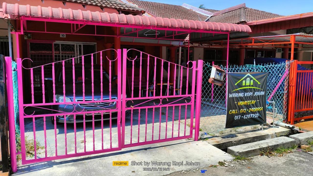 Homestay D' Tengah Bandar Kuala Rompin Exterior foto